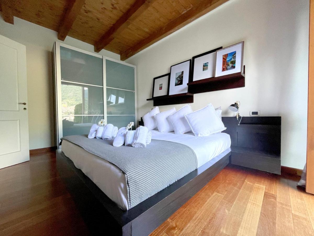 Regina Di Laglio - Free Parking, Garden, Lake View 외부 사진